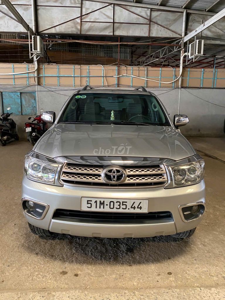 Toyota Fortuner 2009 2.7V - 118000 km. Mua bán Ô tô tại Quận 8 Tp Hồ Chí Minh được đăng bởi Văn Phát hình 1