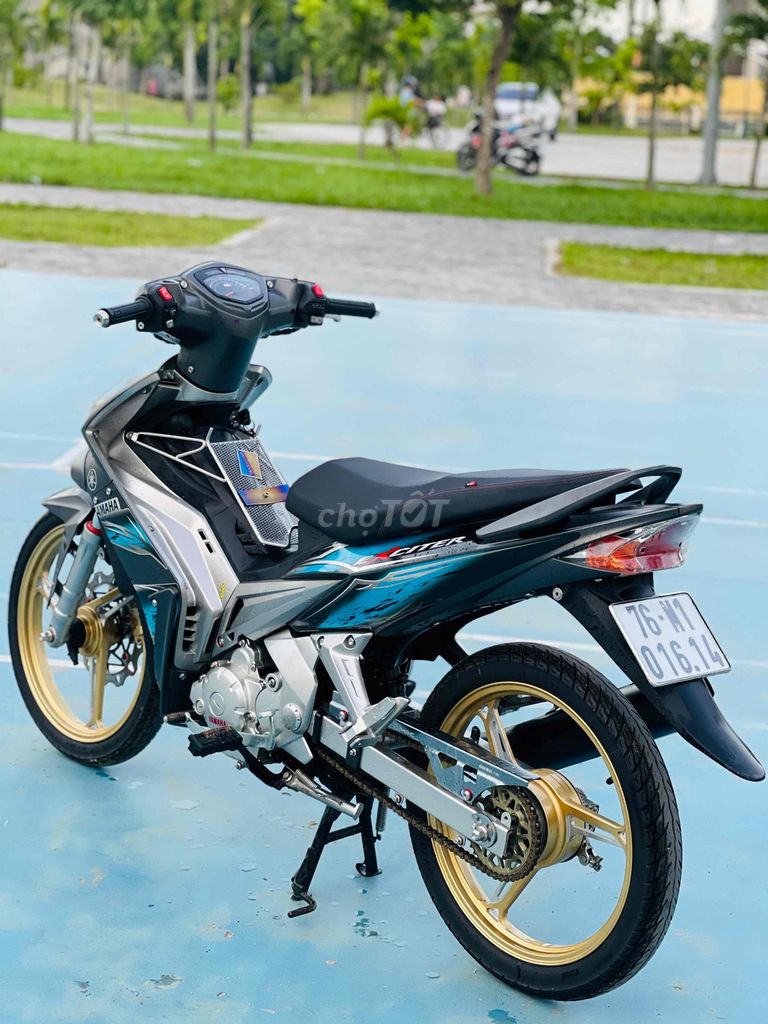 Yamaha ex 135