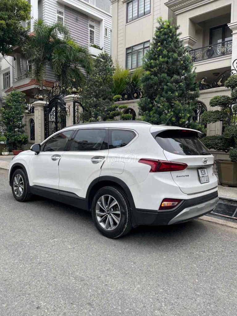 Hyundai Santa Fe 2021 photo 3