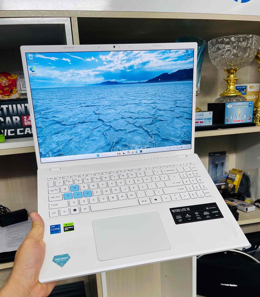 Acer Nitro Lite 16 i5-13420H 16GB/512G/RTX 3050 6G. Mua bán Laptop tại Quận Phú Nhuận Tp Hồ Chí Minh được đăng bởi LAPTOP VINA hình 1