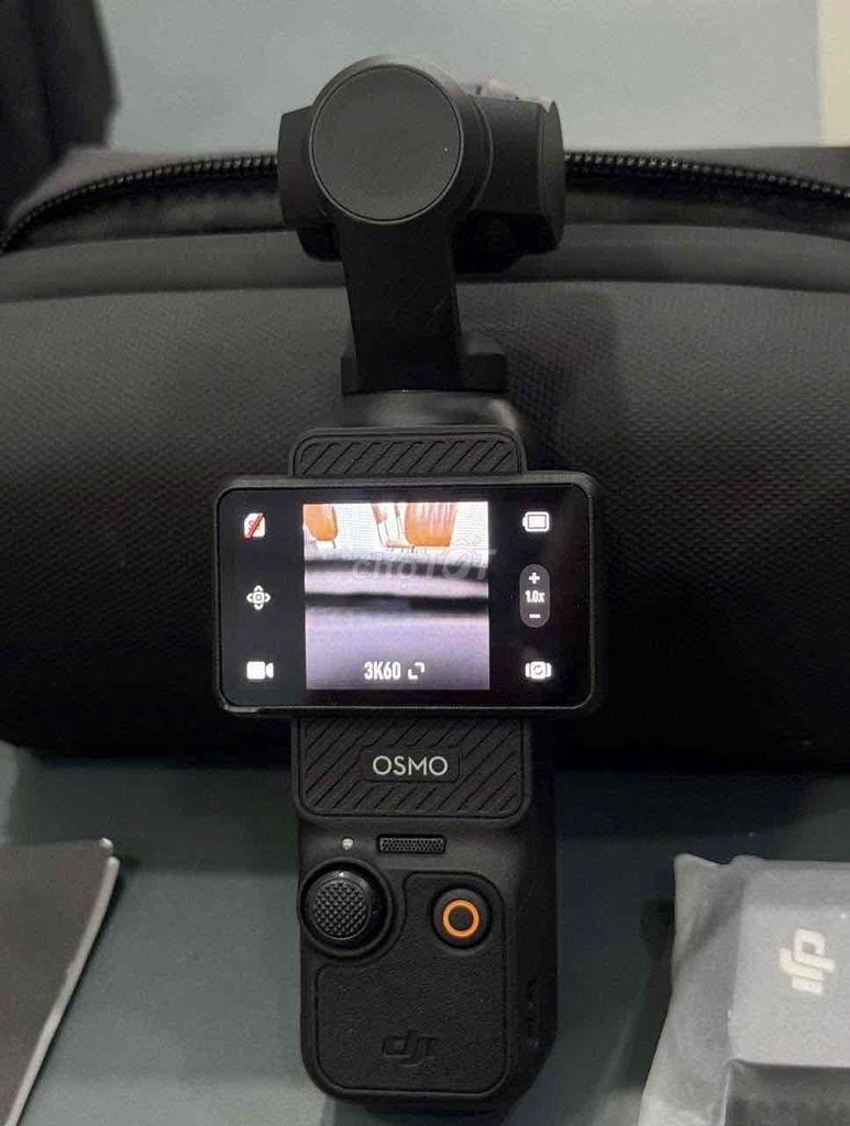 Máy quay phim DJI Osmo Pocket 3 Đen BH 1/2027. Mua bán Máy ảnh, Máy quay tại Quận 5 Tp Hồ Chí Minh được đăng bởi Phan Thế Phong  hình 1