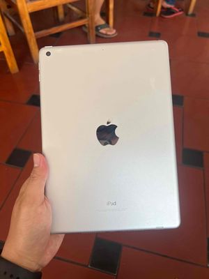 iPad Gen 6 32Gb Wifi Silver