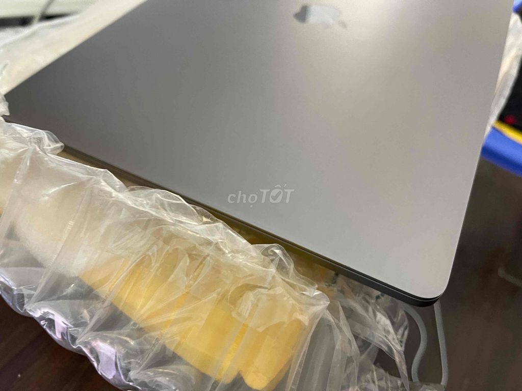 Macbook pro 15” 2016 i7/16g/256g/vga2g bể màn,xám. Mua bán Laptop tại Quận 3 Tp Hồ Chí Minh được đăng bởi Phúc Nguyễn hình 4