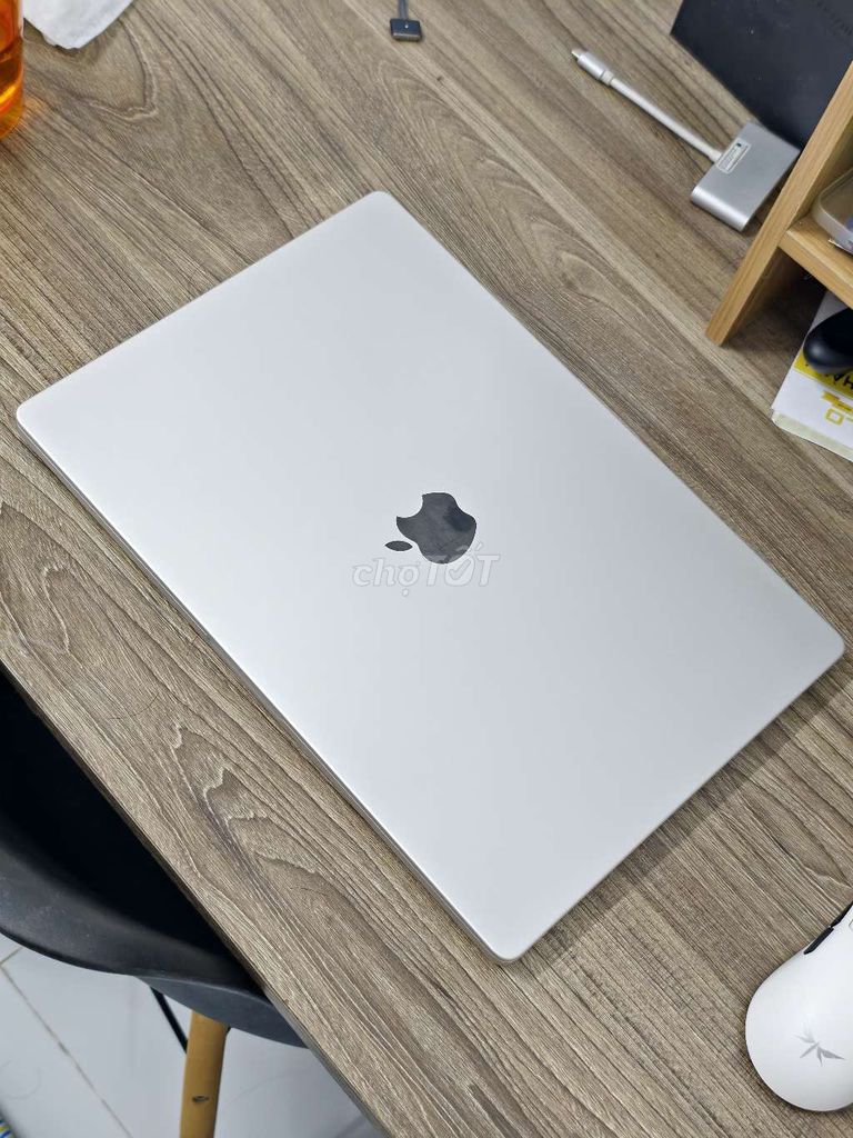 Macbook M1 Pro 16 inch 16GB/1T. Mua bán Laptop tại Quận Bình Tân Tp Hồ Chí Minh được đăng bởi Nguyễn Chí Thành hình 1