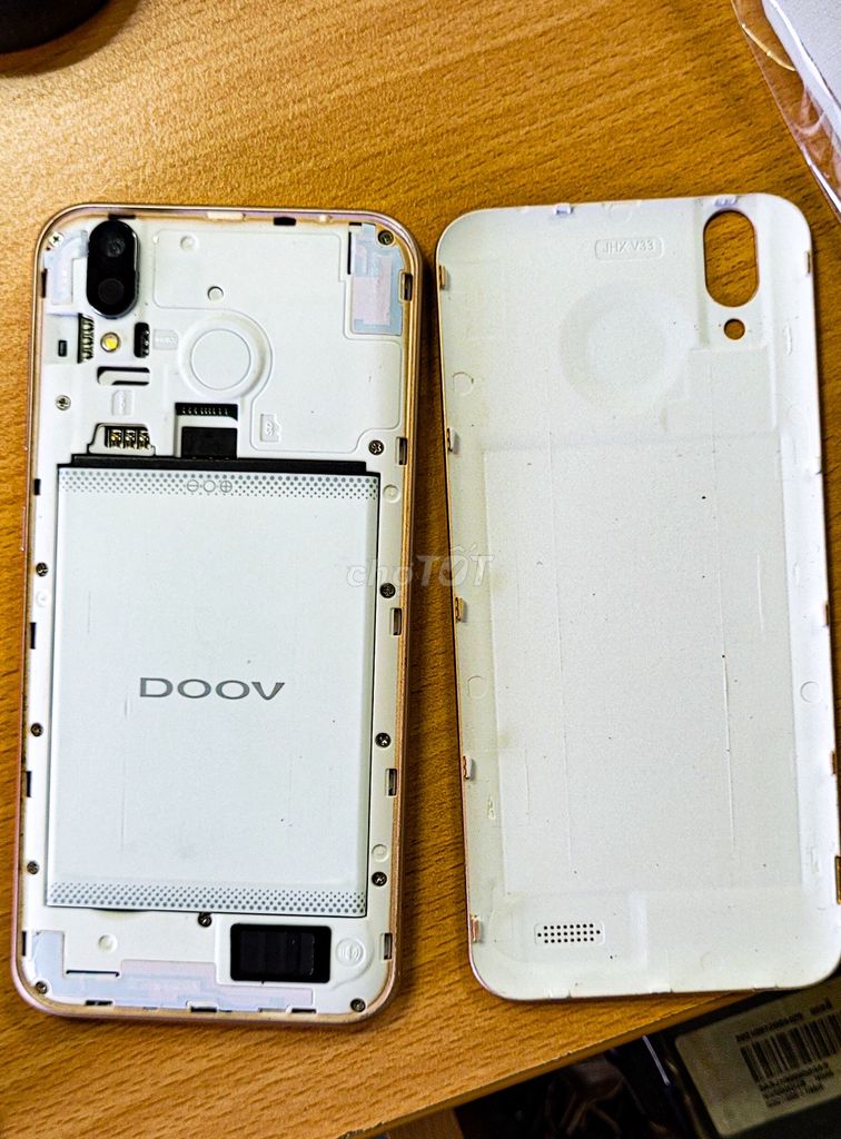 Điện thoại Doov 2 sim 4G Trắng. Mua bán Điện thoại tại Quận Hai Bà Trưng Hà Nội được đăng bởi Cong Hung hình 1