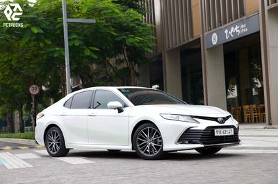 CAMRY 2.0Q 2022 SIÊU MỚI,ODO: 10.000KM, NHẬP THÁI