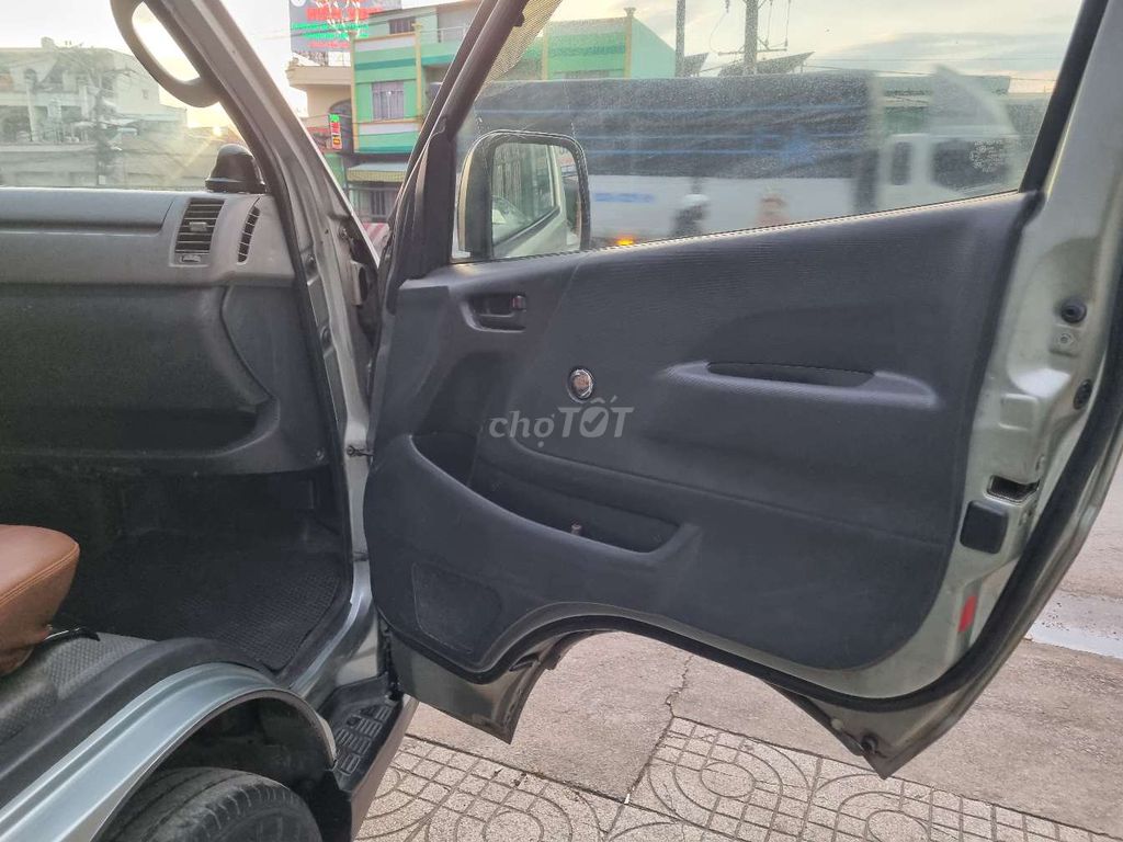 TOYOTA HIACE AMBULANCE 2011 DẦU. Mua bán Ô tô tại Quận 12 Tp Hồ Chí Minh được đăng bởi trung hình 9