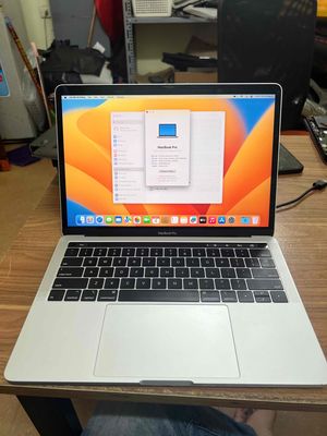 Thanh lý macbook Pro 2018 i7