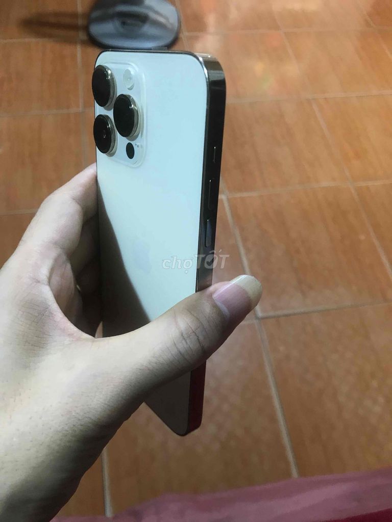 iphone 14 promax , gold, 128gb Quốc tế Nguyên zin. Mua bán Điện thoại tại Quận Cầu Giấy Hà Nội được đăng bởi Hồng ngọc hình 1