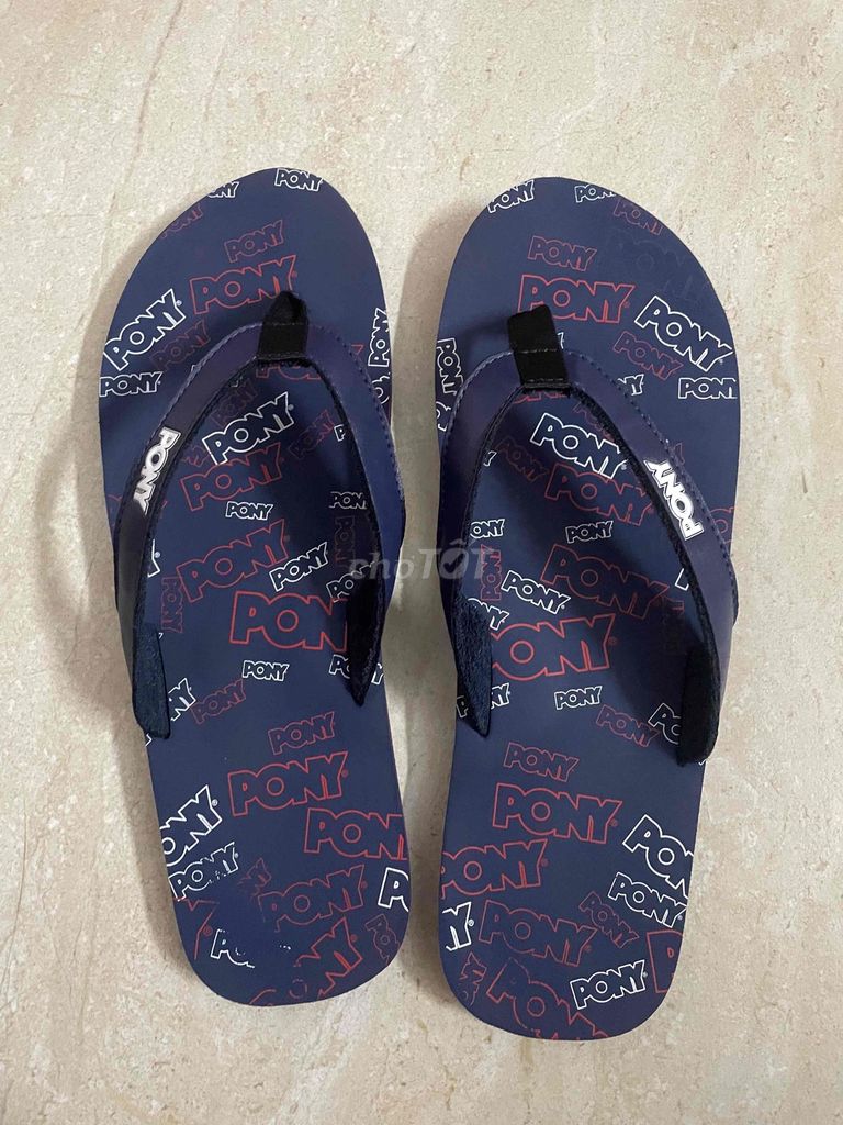 dép Pony xỏ ngón size 44 likenew