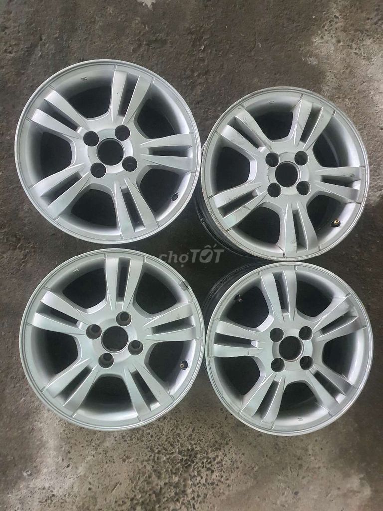 BÁN 4 MÂM CHEVORLET AVEO 185/55/R15. Mua bán Phụ tùng xe tại Huyện Châu Thành Tiền Giang được đăng bởi NHỰT BĐS THỊNH AN hình 1