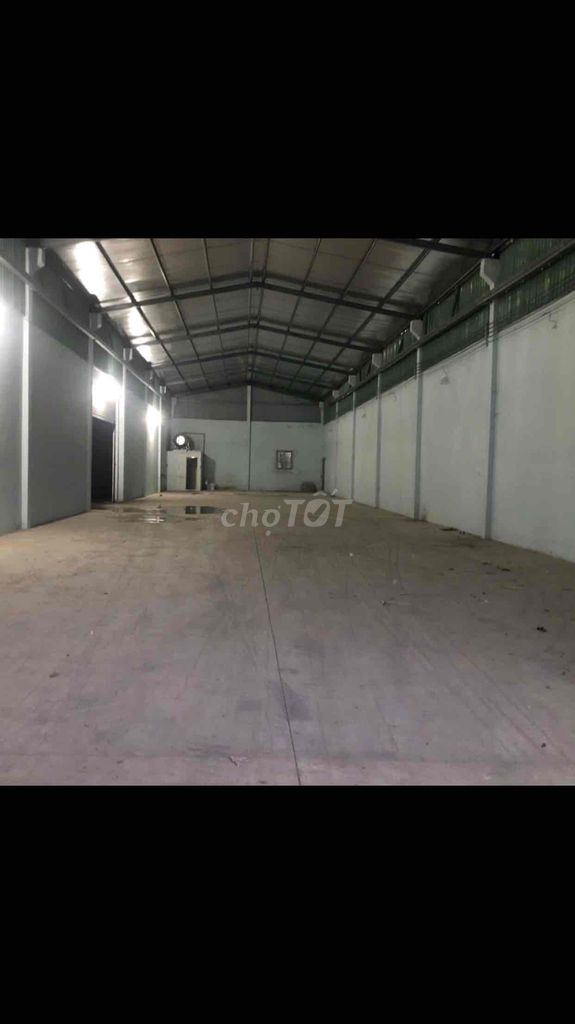 CHO THUÊ XƯỞNG TVH, TÂN UYÊN 450m2