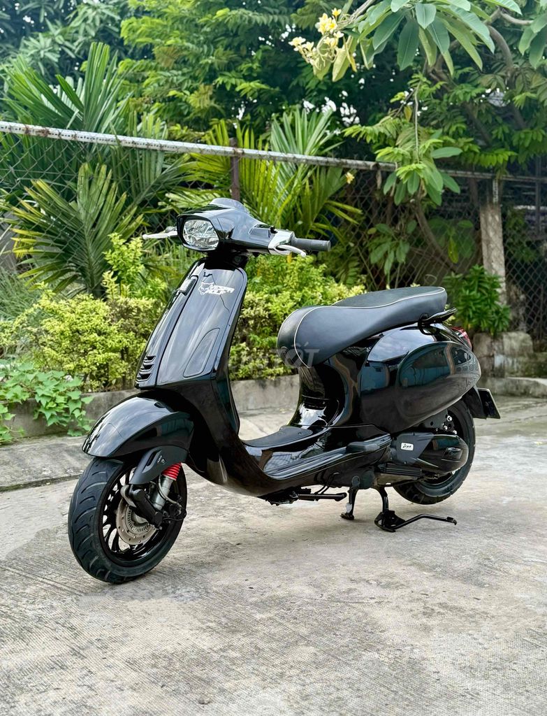 Vespa Sprint 2022 đèn Led Bstp đẹp 9 chủ. Mua bán Xe máy tại Quận Bình Tân Tp Hồ Chí Minh được đăng bởi Hoàng Tuấn hình 2