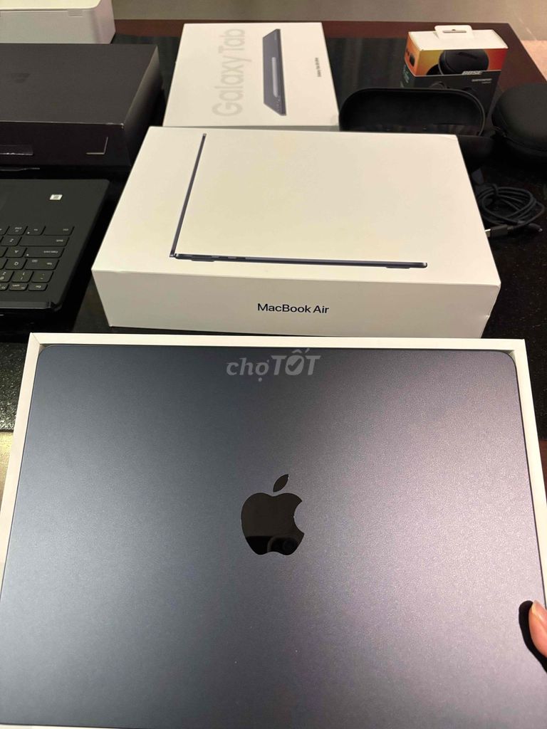 Apple MacBook Air M2 13.6 inch 24GB/2TB Xám. Mua bán Laptop tại Quận Tây Hồ Hà Nội được đăng bởi Thảo hình 1