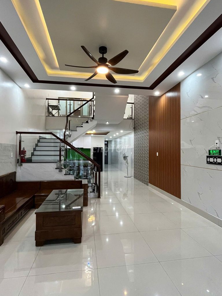 Аренда · 4 комн. · 100 м² · Quận Cẩm Lệ, ул. hói kiểng