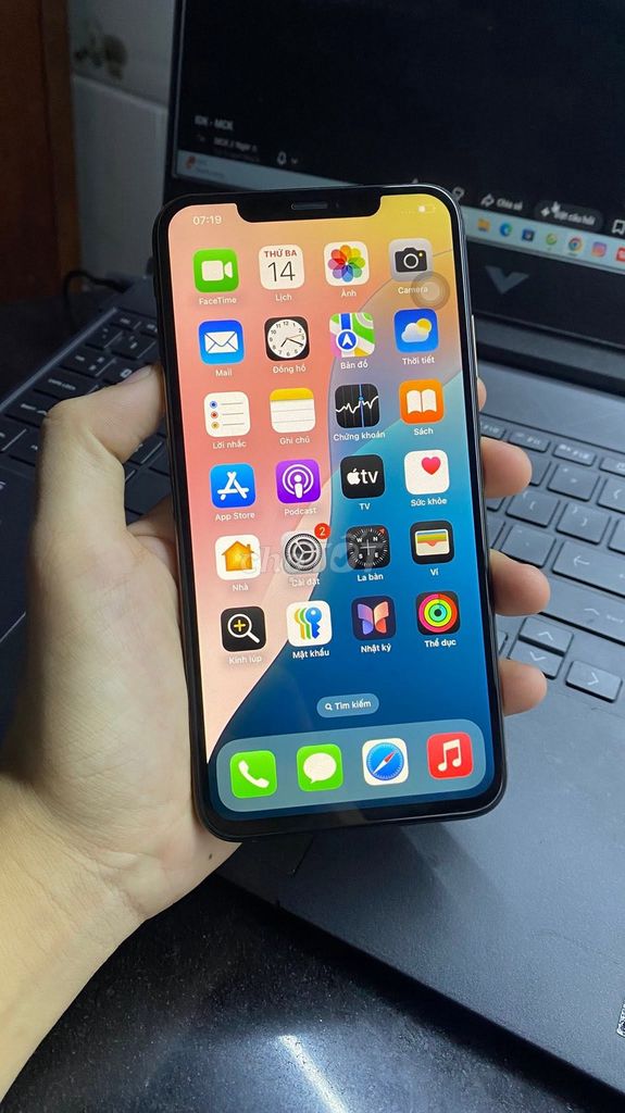 Apple iPhone XS Max 64GB Vàng Đã sử dụng. Mua bán Điện thoại tại Quận Tân Phú Tp Hồ Chí Minh được đăng bởi Hội Đồ Điện Tử hình 1
