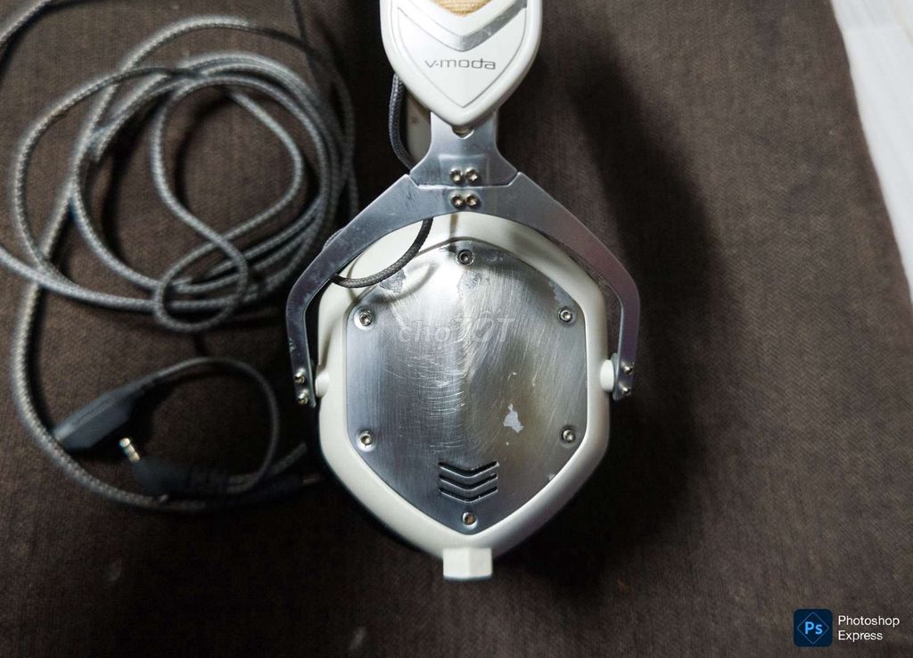 Tai dây 3.5mm Fullsize Mỹ Vmoda M100 mới 6trieu