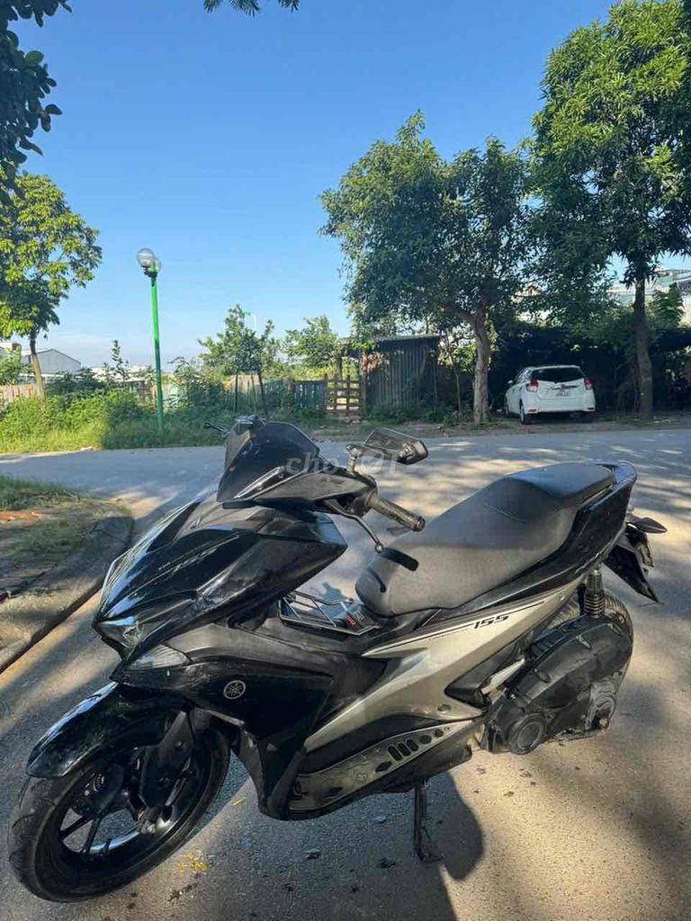 Yamaha NVX 155cc màu Đen. Mua bán Xe máy tại Quận Hoàng Mai Hà Nội được đăng bởi Lê Văn Tuyến hình 4
