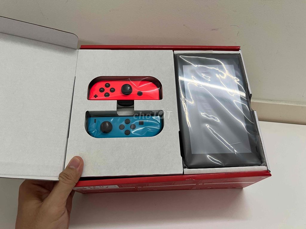 Nitendo switch v2 mới 100% chưa sử dụng