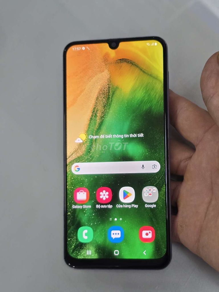 Samsung a50 Ram 4GB bộ nhớ 64GB màn zin máy đẹp. Mua bán Điện thoại tại Quận Cầu Giấy Hà Nội được đăng bởi Hùng Phát hình 1
