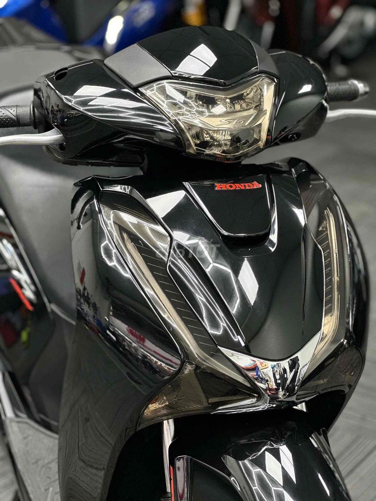 Honda SH150i ABS  2018  bs phong thuỷ 39393