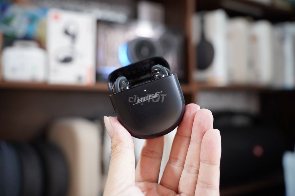 Tai nghe Bose QC Ultra Earbuds đẹp. Mua bán Tivi, Âm thanh tại Quận Bình Tân Tp Hồ Chí Minh được đăng bởi Huy Lương hình 1