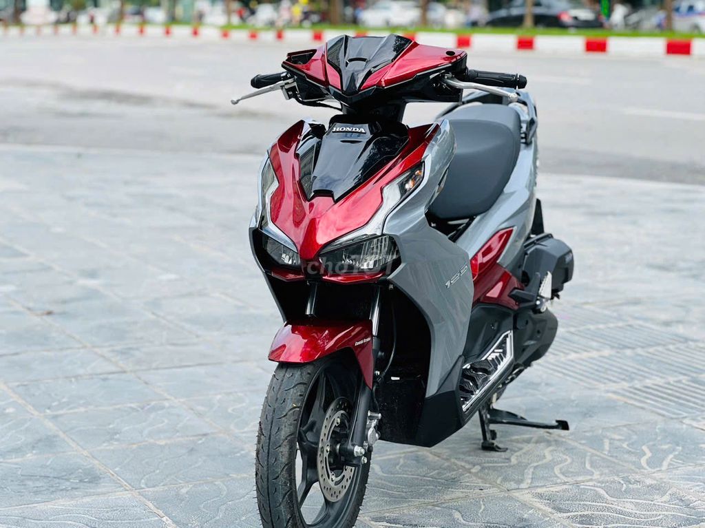 Honda Air Blade 125 красный серый 125fi Новый красивый автомобиль 99,9%