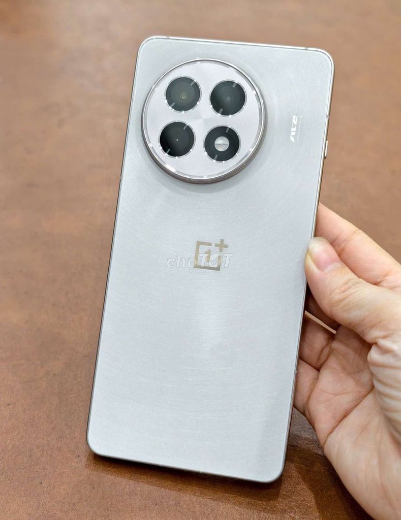 OnePlus Ace 5 giao lưu lên iphone có bù thêm tiền. Mua bán Điện thoại tại Quận Tây Hồ Hà Nội được đăng bởi Trọng Tống Duy hình 1
