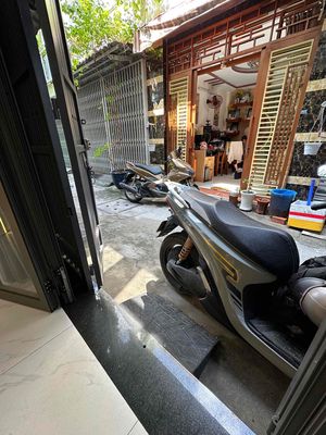 Townhouse 28 m² · 3 bed · Đường Phan Huy Ích