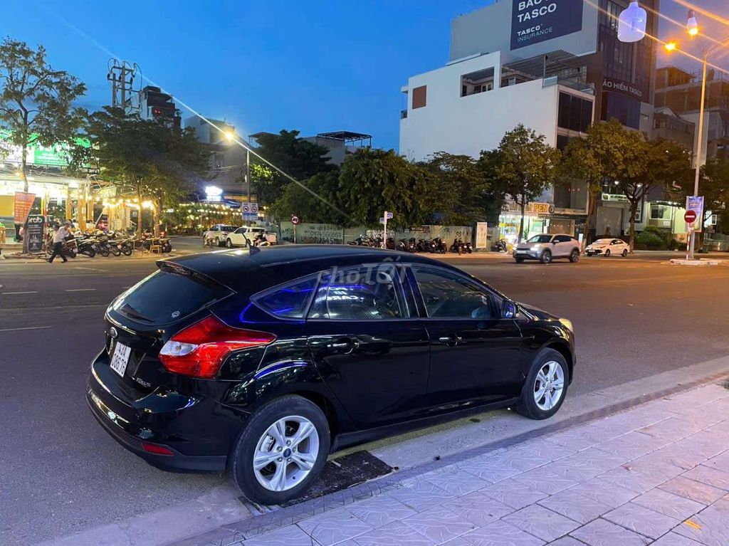 Bán Focus Hacback số tự động, lợi xăng bản cao cấp. Mua bán Ô tô tại Quận Hải Châu Đà Nẵng được đăng bởi otocudanang hình 8