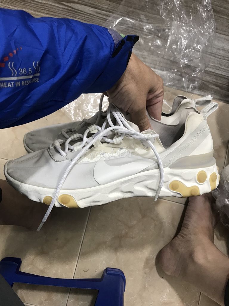 Giầy nike react size 42 hàng authentic