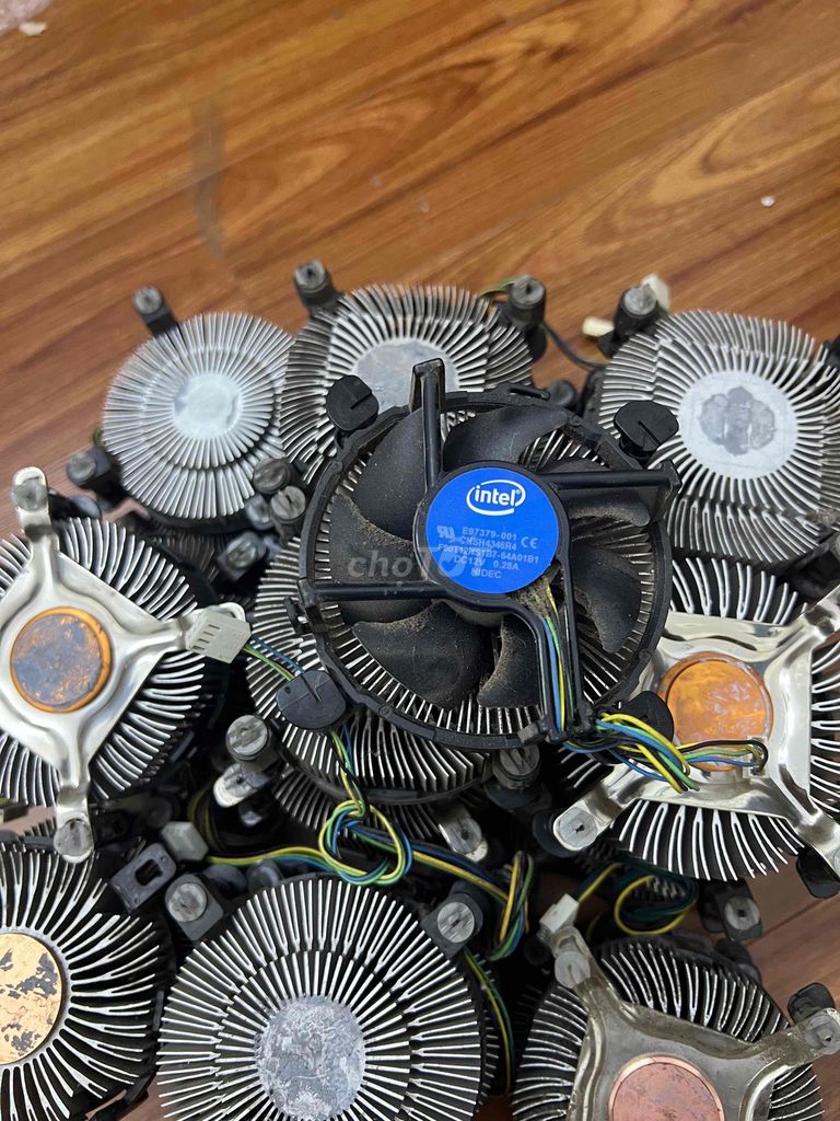 Quạt tản nhiệt Intel. Mua bán Phụ kiện (Màn hình, Chuột...) tại Huyện Sóc Sơn Hà Nội được đăng bởi Kiên PC hình 1
