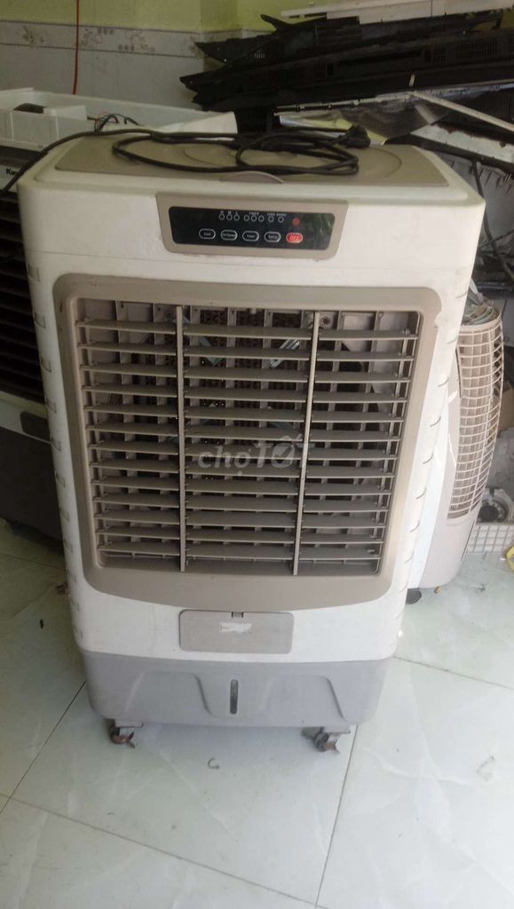 Quạt điều hòa Trắng Đã sử dụng. Mua bán Quạt tại Quận Liên Chiểu Đà Nẵng được đăng bởi Huynhducdung hình 1
