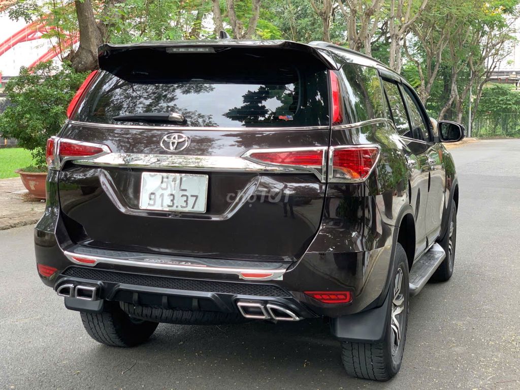 Chỉ với 82.0000.000, TOYOTA FORTUNER, máy dầu 2019. Mua bán Ô tô tại Quận 7 Tp Hồ Chí Minh được đăng bởi Used Car Trung Kiên hình 8