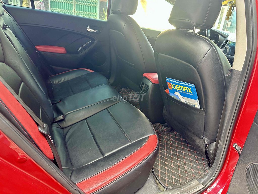 Kia K3 2015 Full option Đỏ. Mua bán Ô tô tại Thành phố Biên Hòa Đồng Nai được đăng bởi Luxury AUTO  hình 4