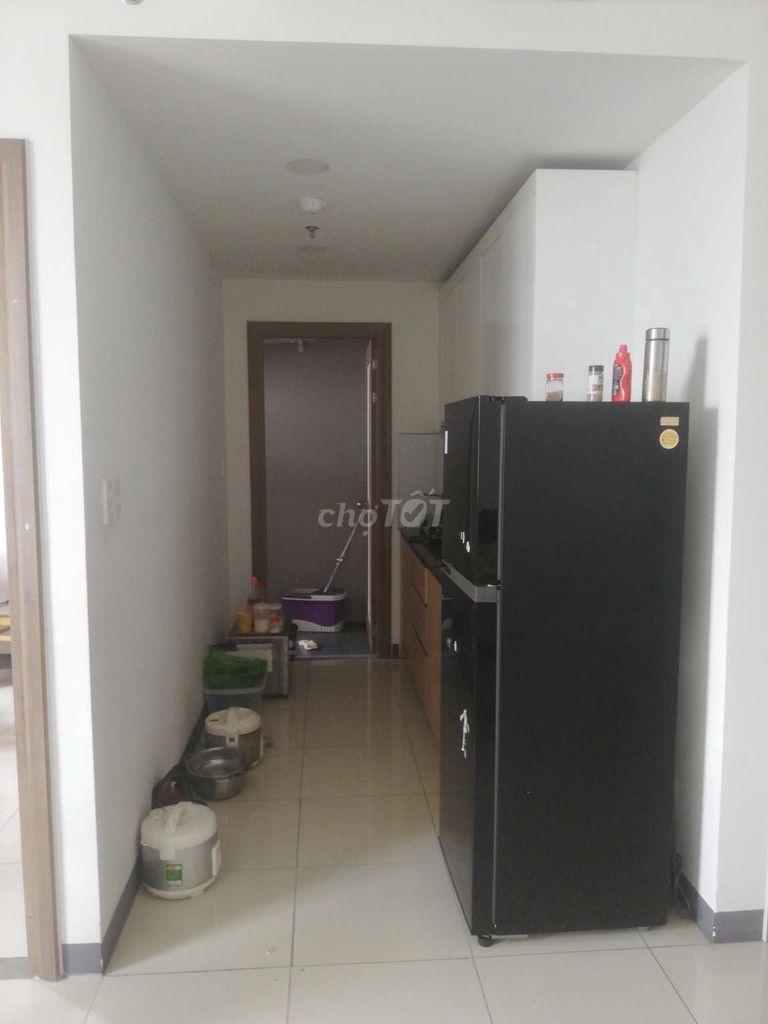 Ban can ho thuong mai 56m2 2pn imperial place 633 kinh duong vuong