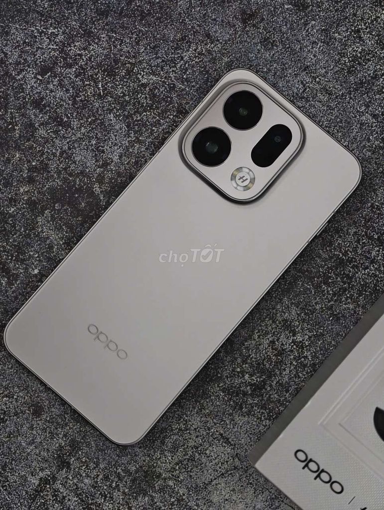 Oppo Find X9 5G 256GB Titan Chính Hãng 2028. Mua bán Điện thoại tại Quận Thanh Khê Đà Nẵng được đăng bởi Tú MB hình 1