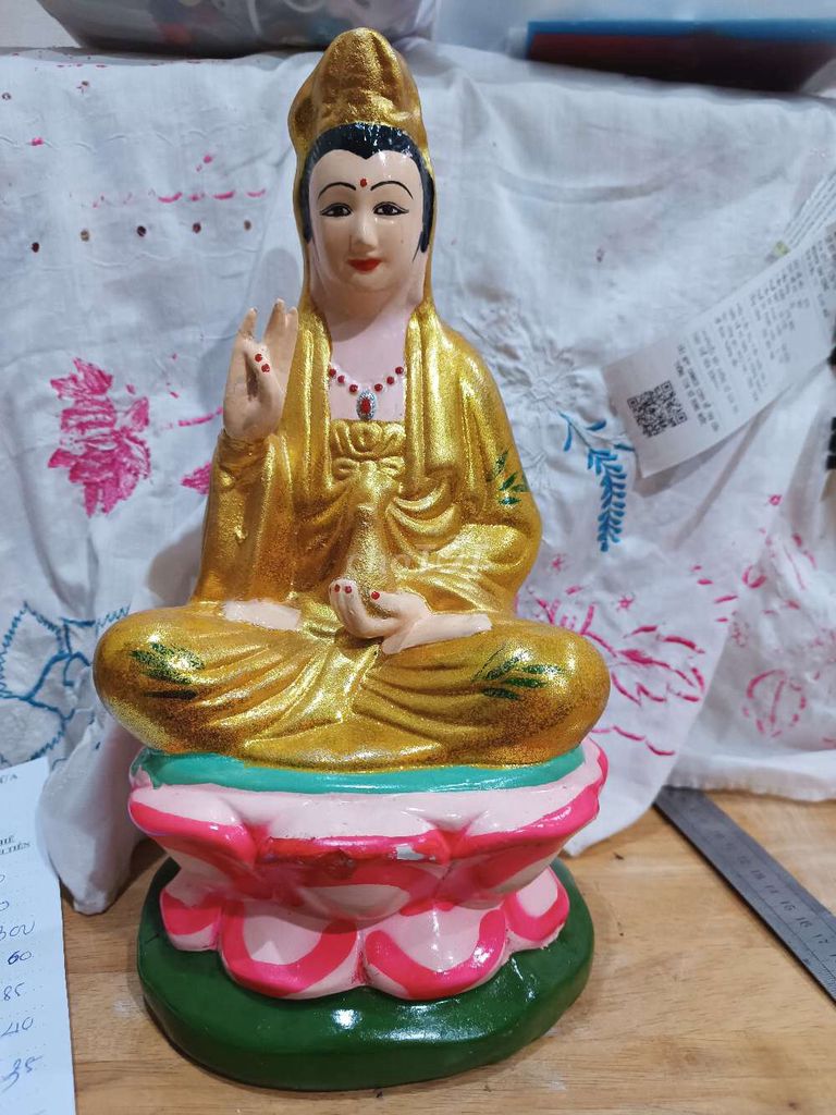 Tượng Phật Đất nung Vàng 30cm. Mua bán Đồ sưu tầm, đồ cổ tại Quận Gò Vấp Tp Hồ Chí Minh được đăng bởi Ivan hình 1