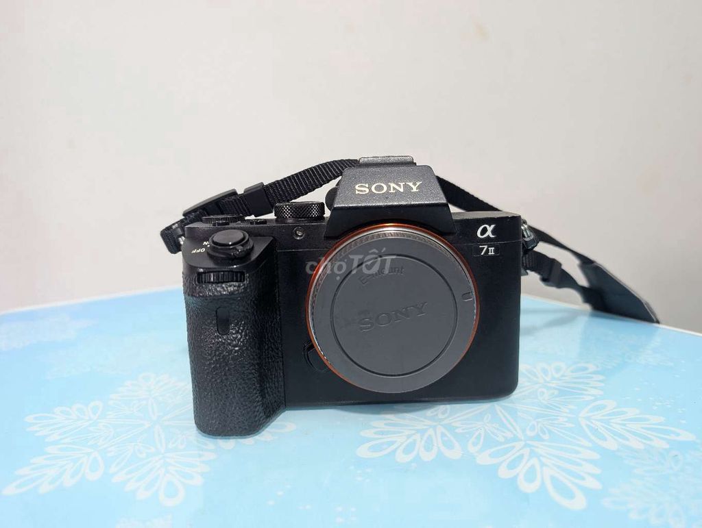 Máy ảnh Sony A7 II (A72) Full Frame Đen. Mua bán Máy ảnh, Máy quay tại Thành phố Thủ Dầu Một Bình Dương được đăng bởi Thái hình 1