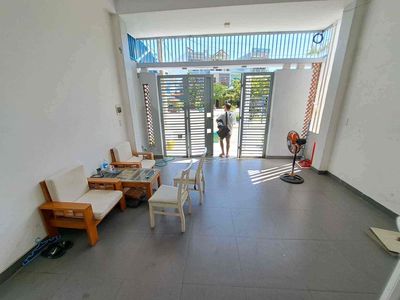 Rent · 3 bd · 100 м² · Quận Sơn Trà, ул. Đường Hà Kỳ Ngộ
