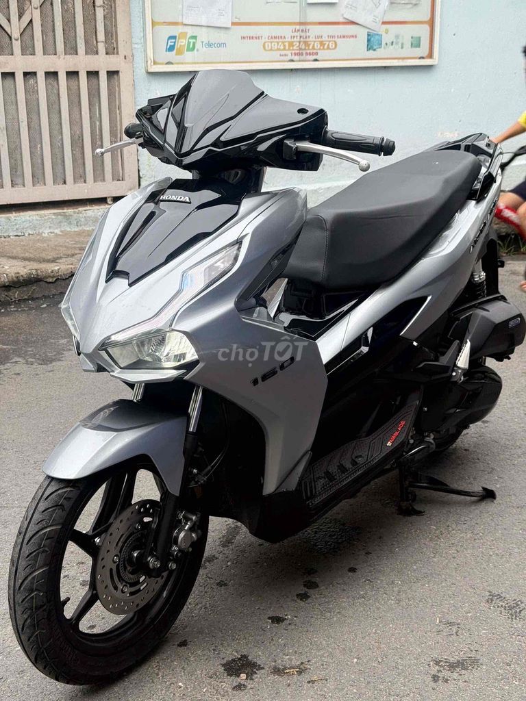 Honda Airblade 160 2023 Bạc porcher