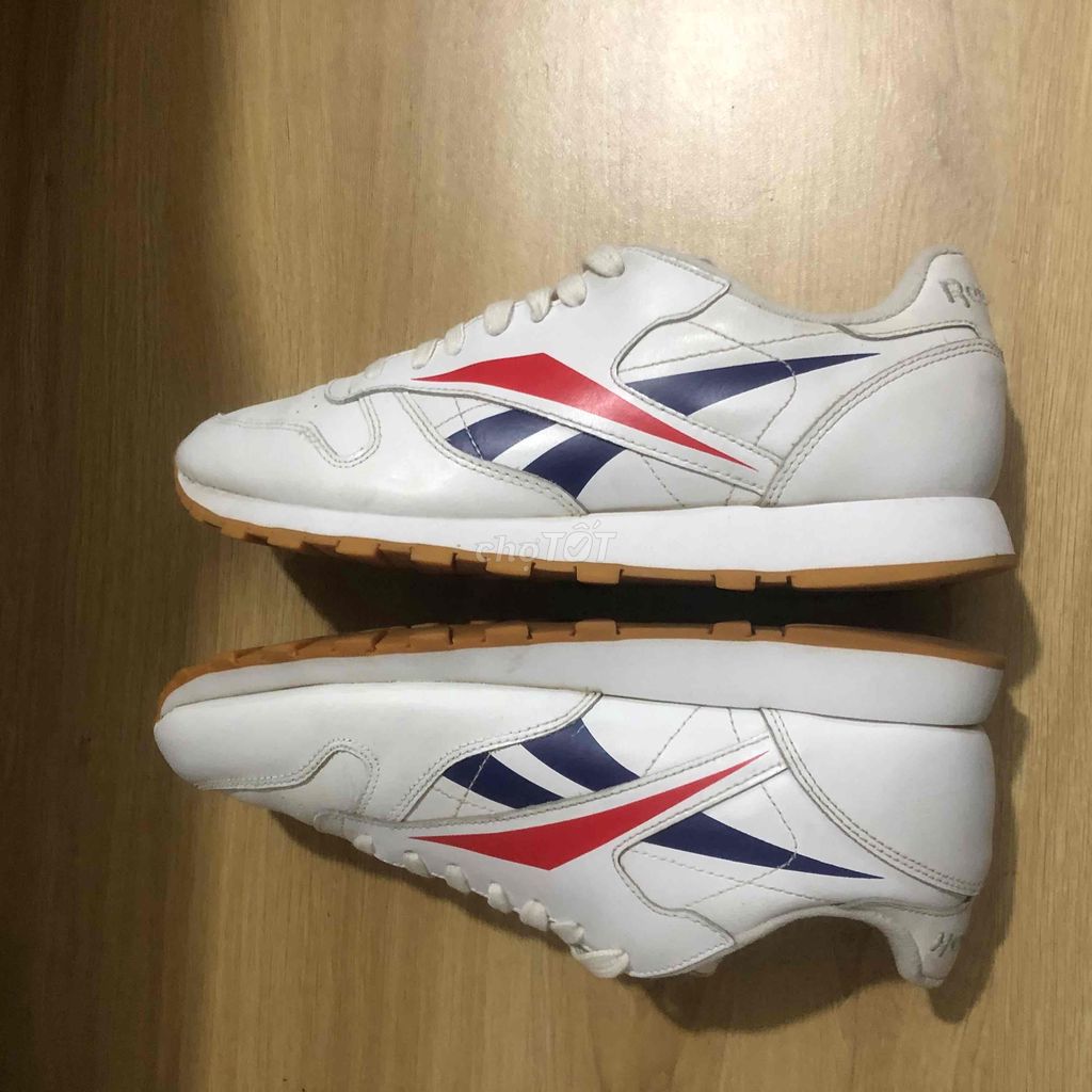 Giày Reebok size 40.5 chính hãng