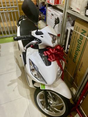 Honda Vision Trắng Mới 100%