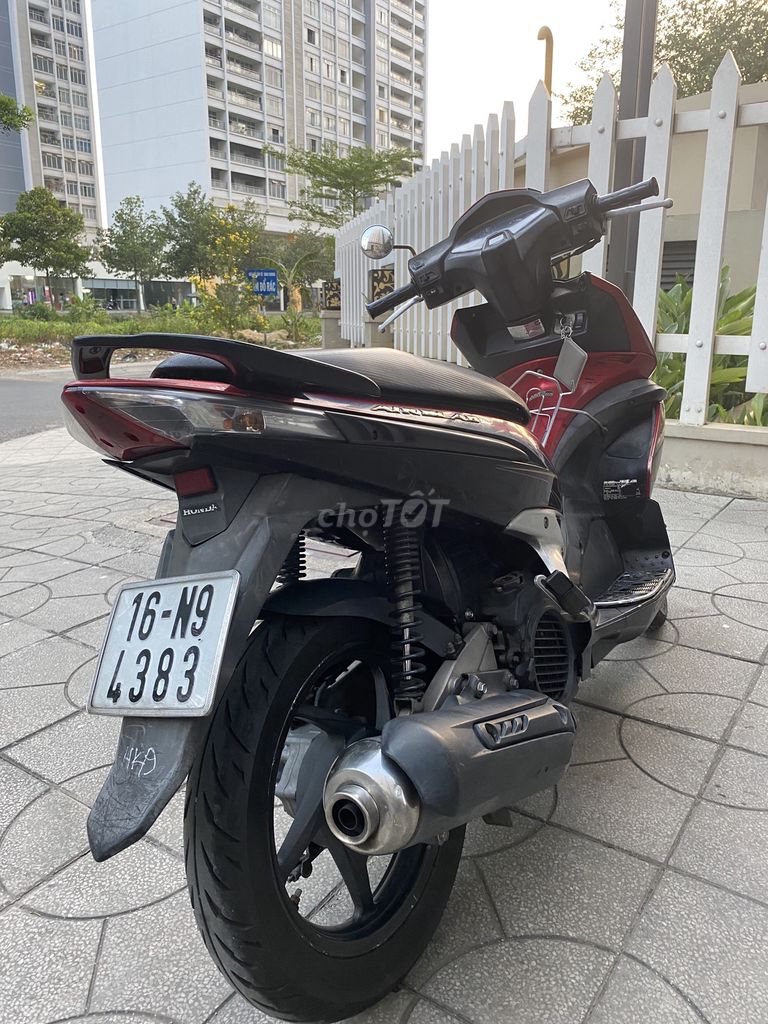 Đổi xe bán airblade đỏ đen, nữ đi, giá rẻ. Mua bán Xe máy tại Thành phố Thủ Đức Tp Hồ Chí Minh được đăng bởi Nhất Chi Mai hình 3