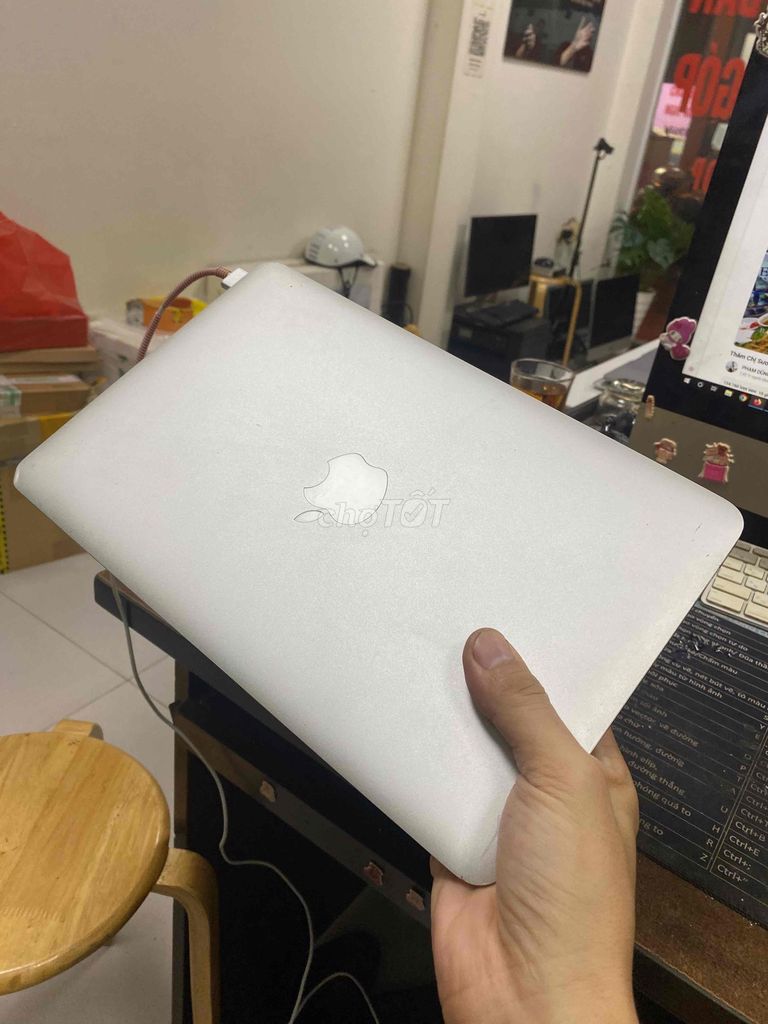 macbook air 2015 i5 ram 4 ssd 128 màn 11.6 inh. Mua bán Laptop tại Quận Hoàng Mai Hà Nội được đăng bởi Mac98 hình 2