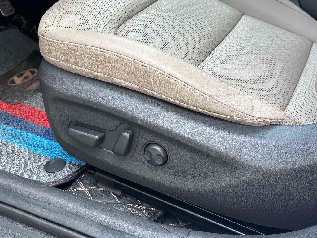 Hyundai Elantra 2020 2.0 AT - 72000 km bao zin. Mua bán Ô tô tại Quận Hoàng Mai Hà Nội được đăng bởi A công hình 8