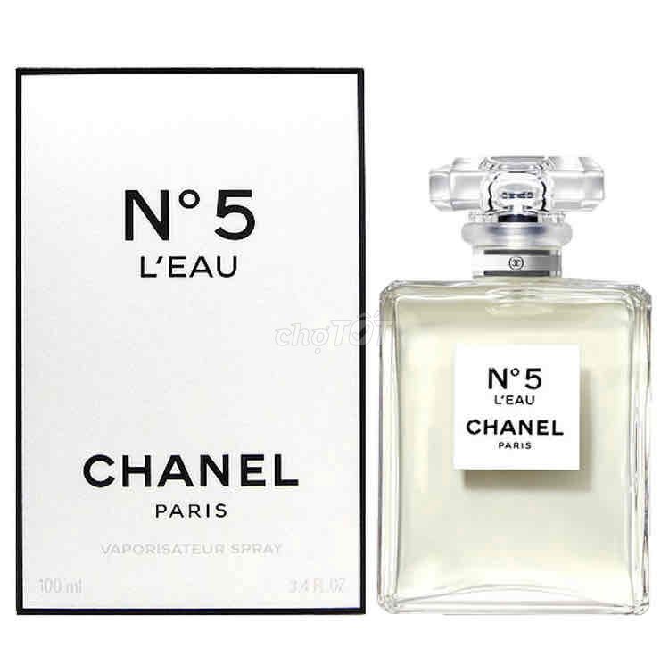 Nước hoa Chanel No5 nước màu trắng