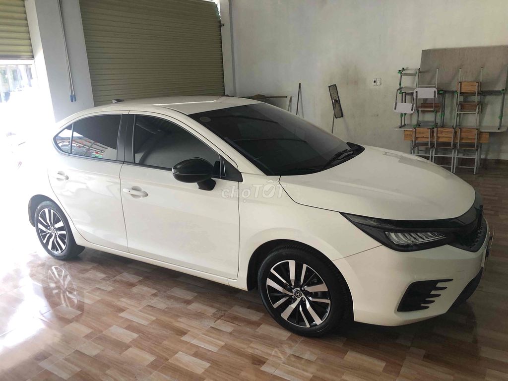 Honda City RS Trắng 5 chỗ
