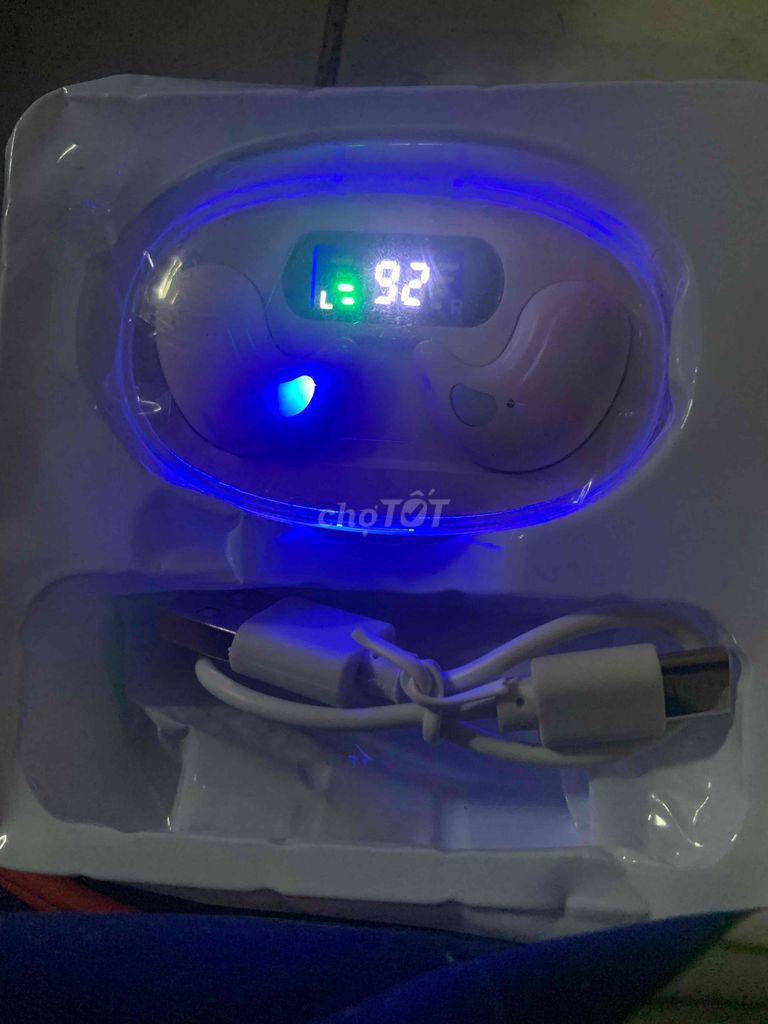 Tai nghe nhét tai Mới. Mua bán Tivi, Âm thanh tại Quận Bình Thuỷ Cần Thơ được đăng bởi trung hình 1