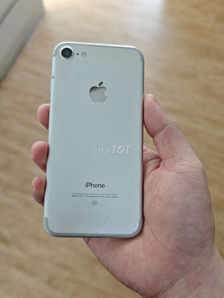 Apple iPhone 7 128GB Bạc Đã sử dụng. Mua bán Điện thoại tại Quận Long Biên Hà Nội được đăng bởi vũ hình 1